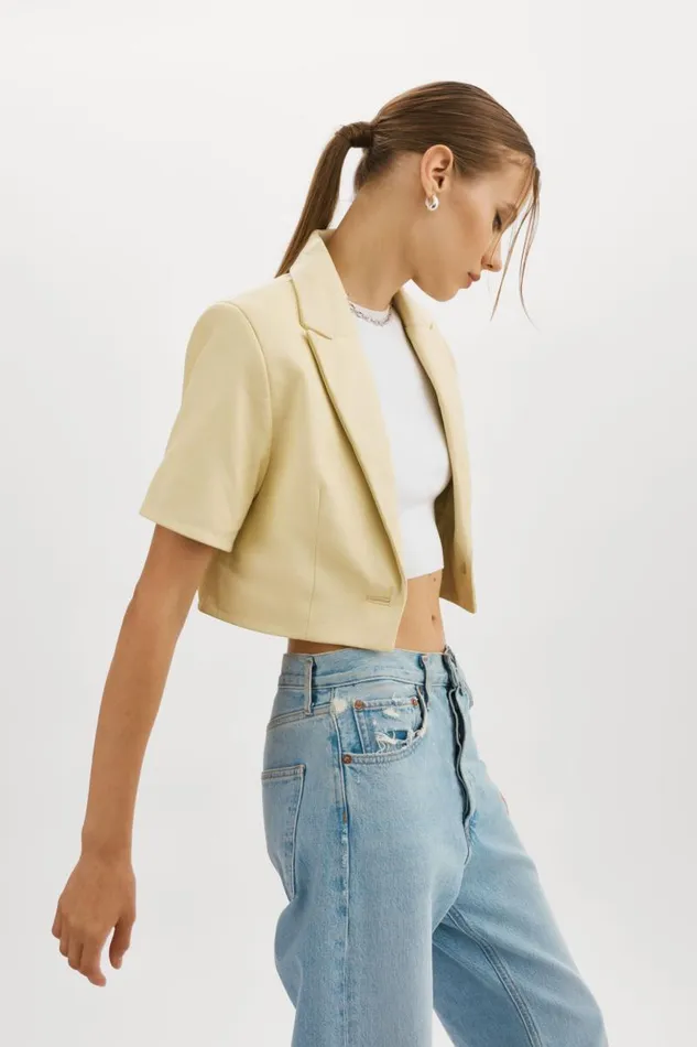 Women CALATEA Short Sleeve Blazer Buttermilk LAMARQUE Blazers Women CALATEA Short Sleeve Blazer Buttermilk LAMARQUE Blazers