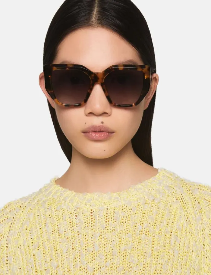 Women Chunky Square CatEye Sunglasses Glossy Dark Havana Stella McCartney Sunglasses