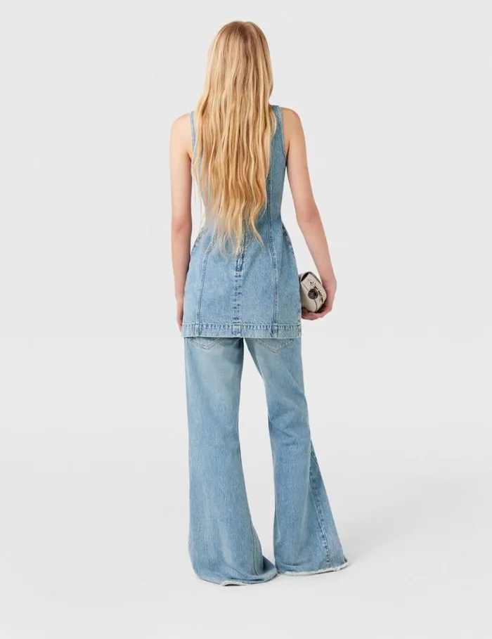 Women ClaspEmbellished LowRise Flared Jeans Vintage Wash Blue Denim Stella McCartney Pants And Shorts Women ClaspEmbellished LowRise Flared Jeans Vintage Wash Blue Denim Stella McCartney Pants And Shorts