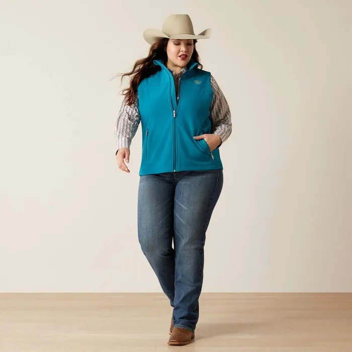 Women Jackets and Vests Ariat New Team Softshell Vest Ocean Depthsretro Ranch Print Women Jackets and Vests Ariat New Team Softshell Vest Ocean Depthsretro Ranch Print