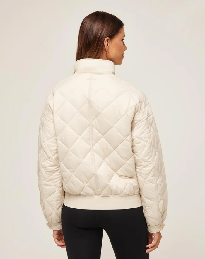 Women Jackets TravisMathew LIGHTS AT NIGHT QUILTED JACKET Pumice Stone Women Jackets TravisMathew LIGHTS AT NIGHT QUILTED JACKET Pumice Stone