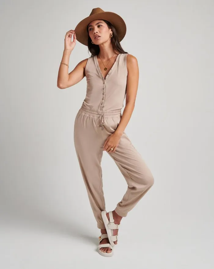 Women Jumpsuits and Rompers TravisMathew UPPER EAST SIDE JUMPSUIT Atmosphere Women Jumpsuits and Rompers TravisMathew UPPER EAST SIDE JUMPSUIT Atmosphere