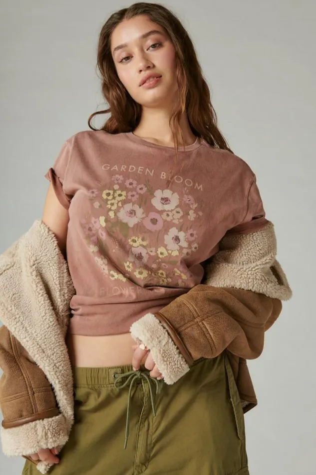 Women Lucky Brand Graphic Tees Flower District Boyfriend Tee Baltic Amber