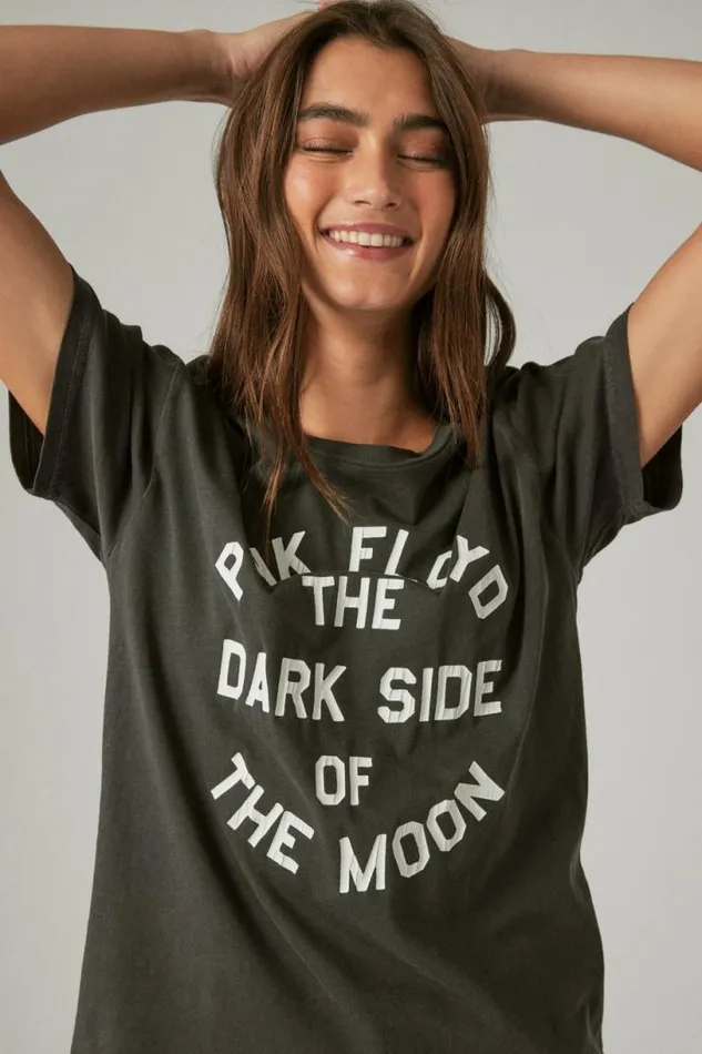 Women Lucky Brand Graphic Tees Pink Floyd Word Circle Boyfriend Tee 001 Lucky Black