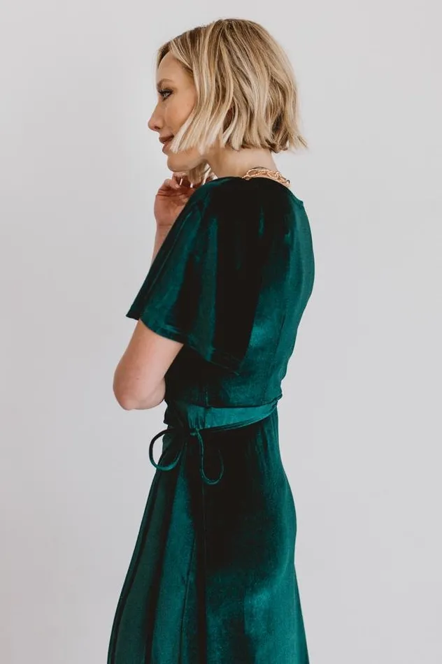 Women Meghan Velvet Wrap Maxi Dress Emerald Baltic Born Maxi Dresses Women Meghan Velvet Wrap Maxi Dress Emerald Baltic Born Maxi Dresses