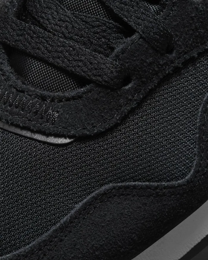 Women Nike All Shoes Venture Runner Blackblackwhite
