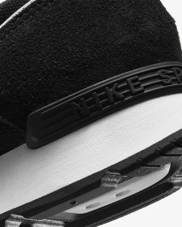 Women Nike All Shoes Venture Runner Blackblackwhite