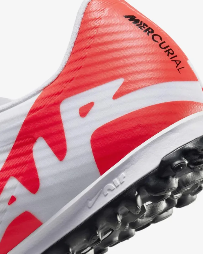 Women Nike Football Mercurial Vapor 15 Academy Bright Crimsonblackwhite
