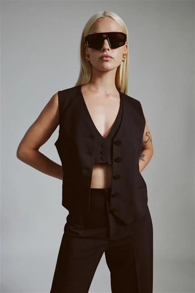 Women Party Tops Bardot Marla Cropped Vest In Black Black