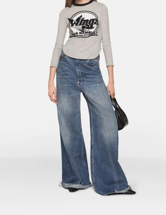 Women Wings Graphic LongSleeved Cotton Top Light Grey Melange Stella McCartney Sweatshirts And TShirts Women Wings Graphic LongSleeved Cotton Top Light Grey Melange Stella McCartney Sweatshirts And TShirts