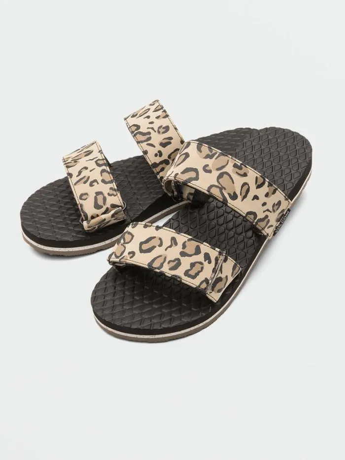 Womens Sandals Volcom Eco Recliner Slide Sandals 8211 Leopard