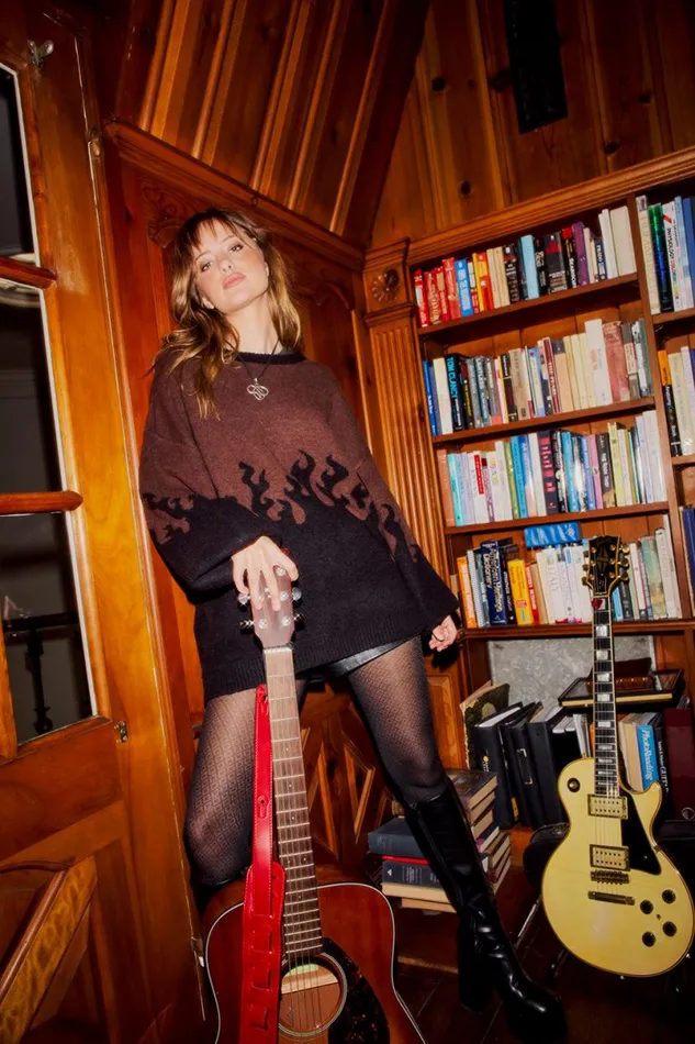 Womens Tops Chaser Brand Foxy Sweater Flames Golden Pullover